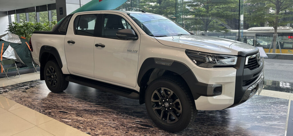 Hilux HQ